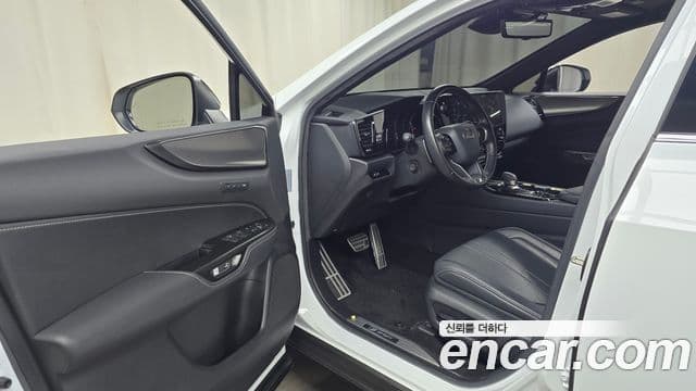 Lexus NX450h+ 2세대 F-Sport, 2023 10