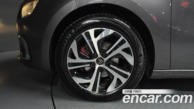 Ситроен / DS Grand C4 피카소 1.6 B-HDI Feel (название комплектации), 2018 все фото