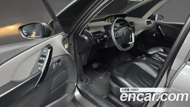 Ситроен / DS Grand C4 피카소 1.6 B-HDI Feel (название комплектации), 2018 11