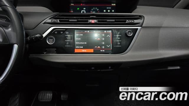 Ситроен / DS Grand C4 피카소 1.6 B-HDI Feel (название комплектации), 2018 15