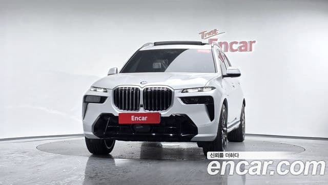 BMW X7 (G07) xDrive 40i M Sport 6인승, 2026 3