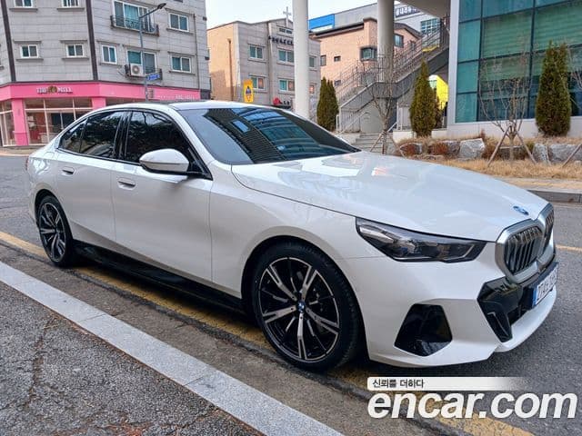 BMW 5시리즈 (G60) 530e M Sport, 2026 2