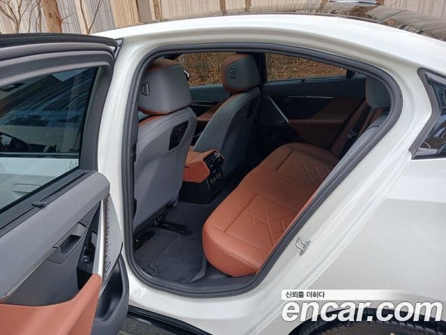 BMW 5시리즈 (G60) 530e M Sport, 2026 17