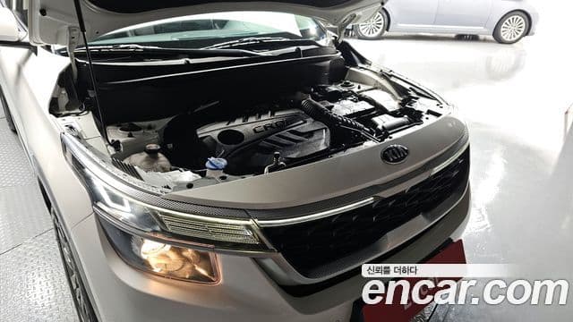 Kia Seltos Prestige, 2022 6