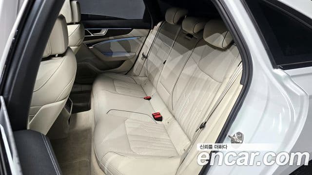 Audi A6 (C8) Premium, 2025 13