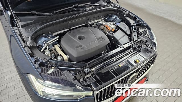Volvo XC60 2세대 T8 Inscription, 2022 6