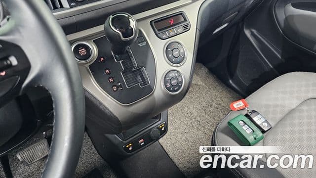 Kia The / новый New Ray Signature, 2021 9