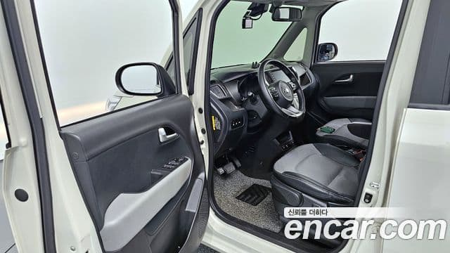 Kia The / новый New Ray Signature, 2021 10