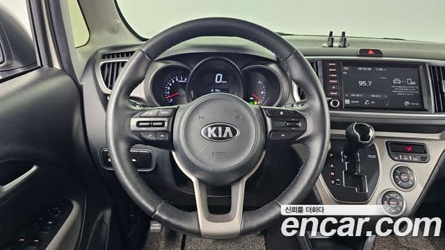 Kia The / новый New Ray Signature, 2021 15