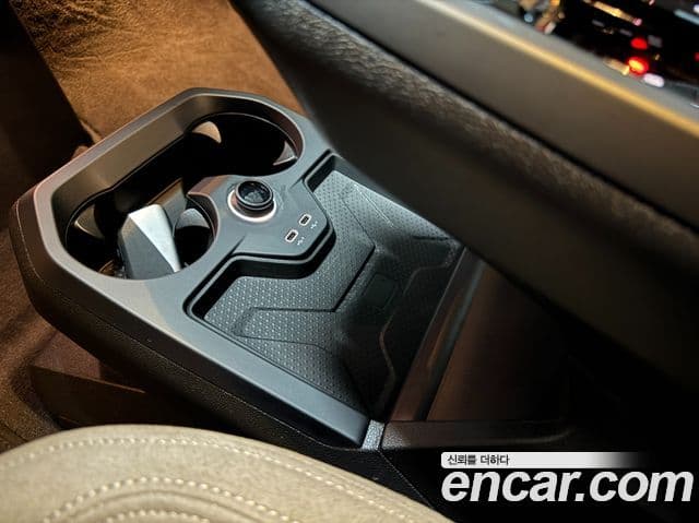 BMW iX xDrive45 M Sport, 2026 14