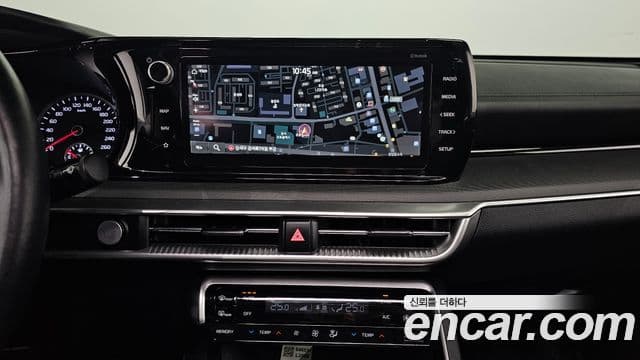 Kia K5 3세대 Prestige, 2022 14