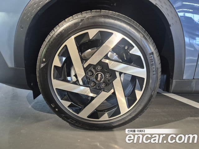 Mini Cooper S Countryman 3세대 ALL4 favored, 2025 все фото