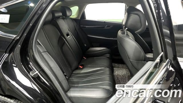 Genesis G80 (RG3) бензин 2.5 турбо AWD, 2021 12