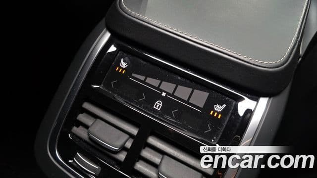 Volvo XC90 2세대 T8 R-Design гибрид, 2021 18