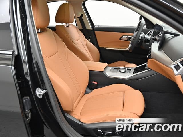 BMW 3시리즈 (G20), 2025 10