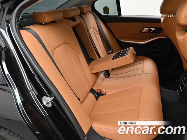 BMW 3시리즈 (G20), 2025 12