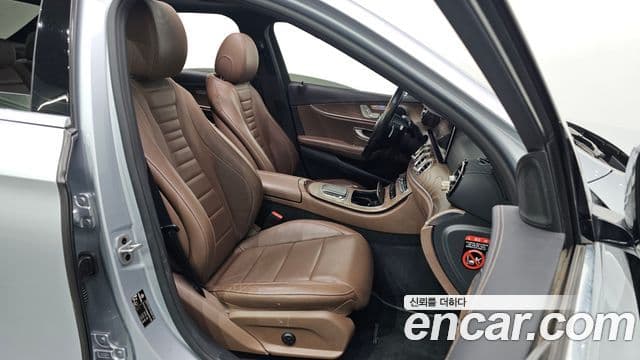 Mercedes-Benz E-класс W213 Exclusive, 2021 11