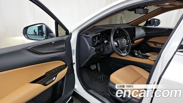 Lexus NX350h 2세대 Luxury, 2025 10