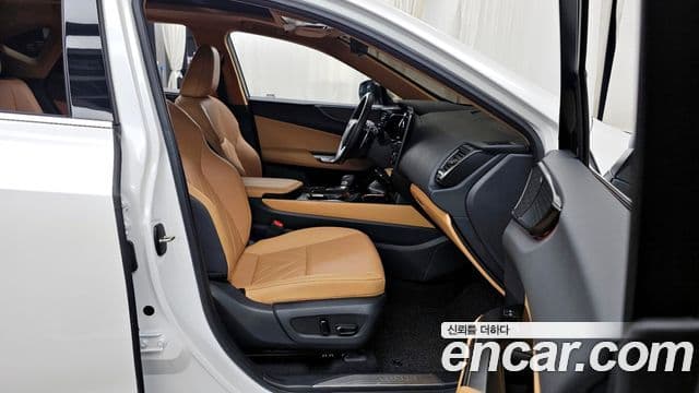 Lexus NX350h 2세대 Luxury, 2025 11
