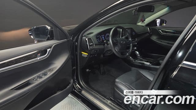 Hyundai Grandeur IG Modern, 2018 10