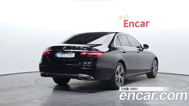 Mercedes-Benz E-класс W213 Avantgarde, 2021 2