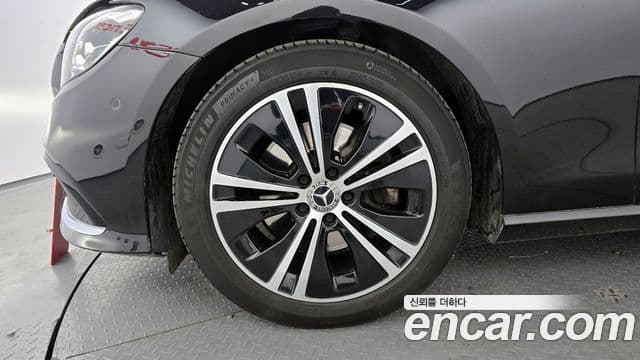 Mercedes-Benz E-класс W213 Avantgarde, 2021 все фото