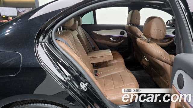 Mercedes-Benz E-класс W213 Avantgarde, 2021 12