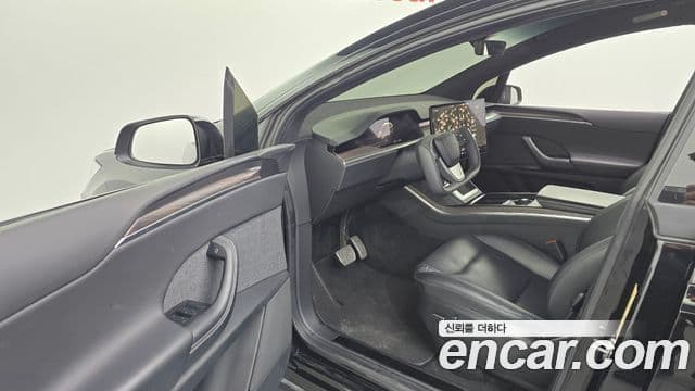 Tesla модель X, 2023 10