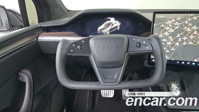 Tesla модель X, 2023 13