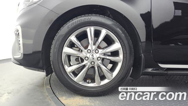 Kia The / новый New Carnival Noblesse, 2019 все фото