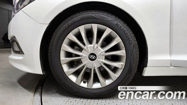 Hyundai LF Sonata 2.0 Smart, 2015 все фото