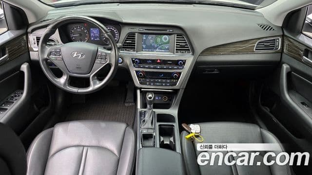 Hyundai LF Sonata 2.0 Smart, 2015 7