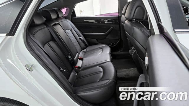 Hyundai LF Sonata 2.0 Smart, 2015 12