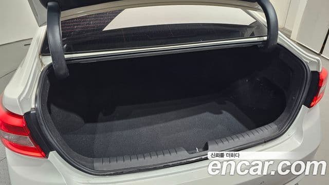 Hyundai LF Sonata 2.0 Smart, 2015 20