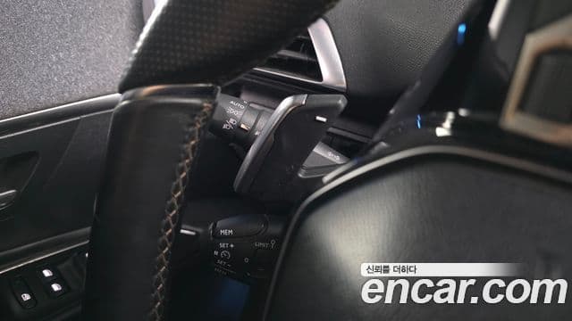 Peugeot 3008 2세대 1.6 BlueHDi GT Line, 2018 18