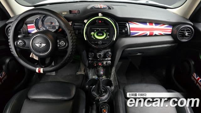 Mini Cooper D 3세대, 2017 7