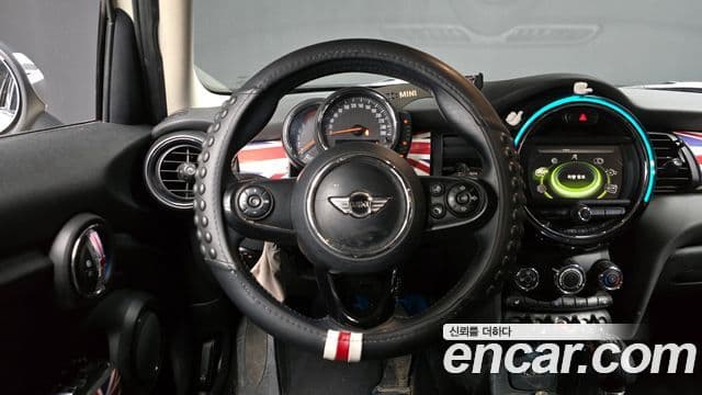 Mini Cooper D 3세대, 2017 13