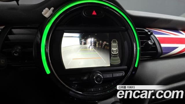 Mini Cooper D 3세대, 2017 15