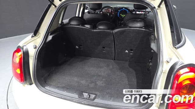 Mini Cooper D 3세대, 2017 20