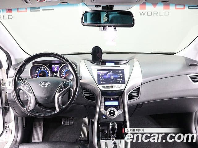 Hyundai Avante MD Modern, 2013 6