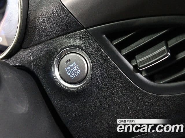 Hyundai Avante MD Modern, 2013 11