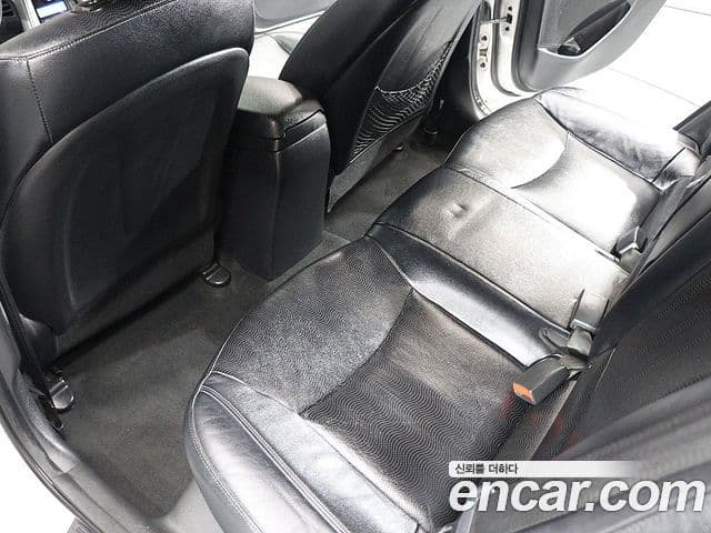 Hyundai Avante MD Modern, 2013 16