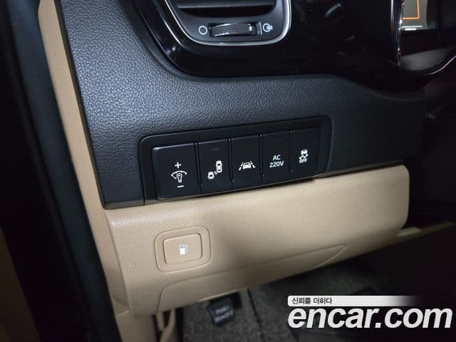 Kia All New Carnival Noblesse, 2016 14