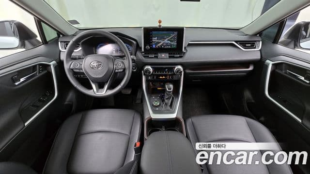 Toyota RAV4 5세대 2.5 4WD гибрид LTD, 2024 7