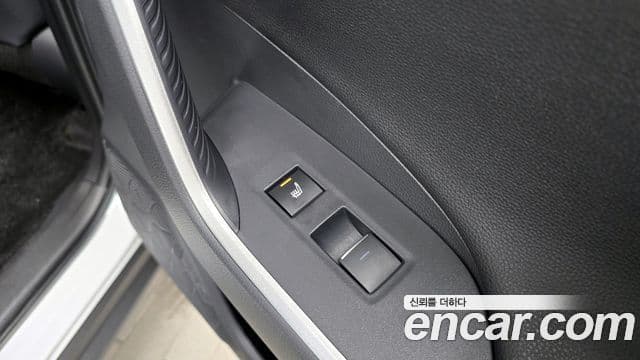 Toyota RAV4 5세대 2.5 4WD гибрид LTD, 2024 19