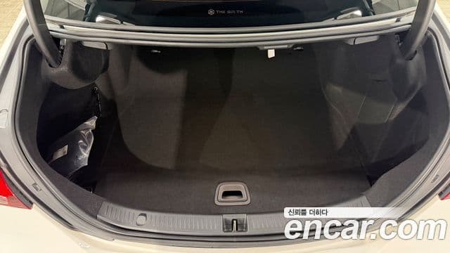 Mercedes-Benz E-класс W213 Avantgarde, 2023 11