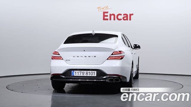 Genesis The / новый New G70, 2023 4