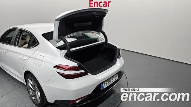 Genesis The / новый New G70, 2023 20