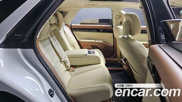 Hyundai Grandeur гибрид (GN7) Calligraphy, 2023 13