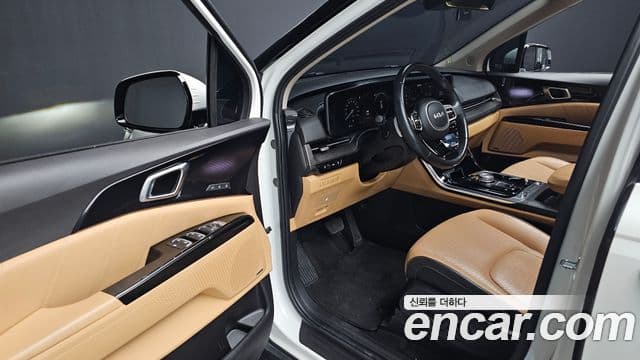 Kia Carnival 4세대 Signature, 2022 11